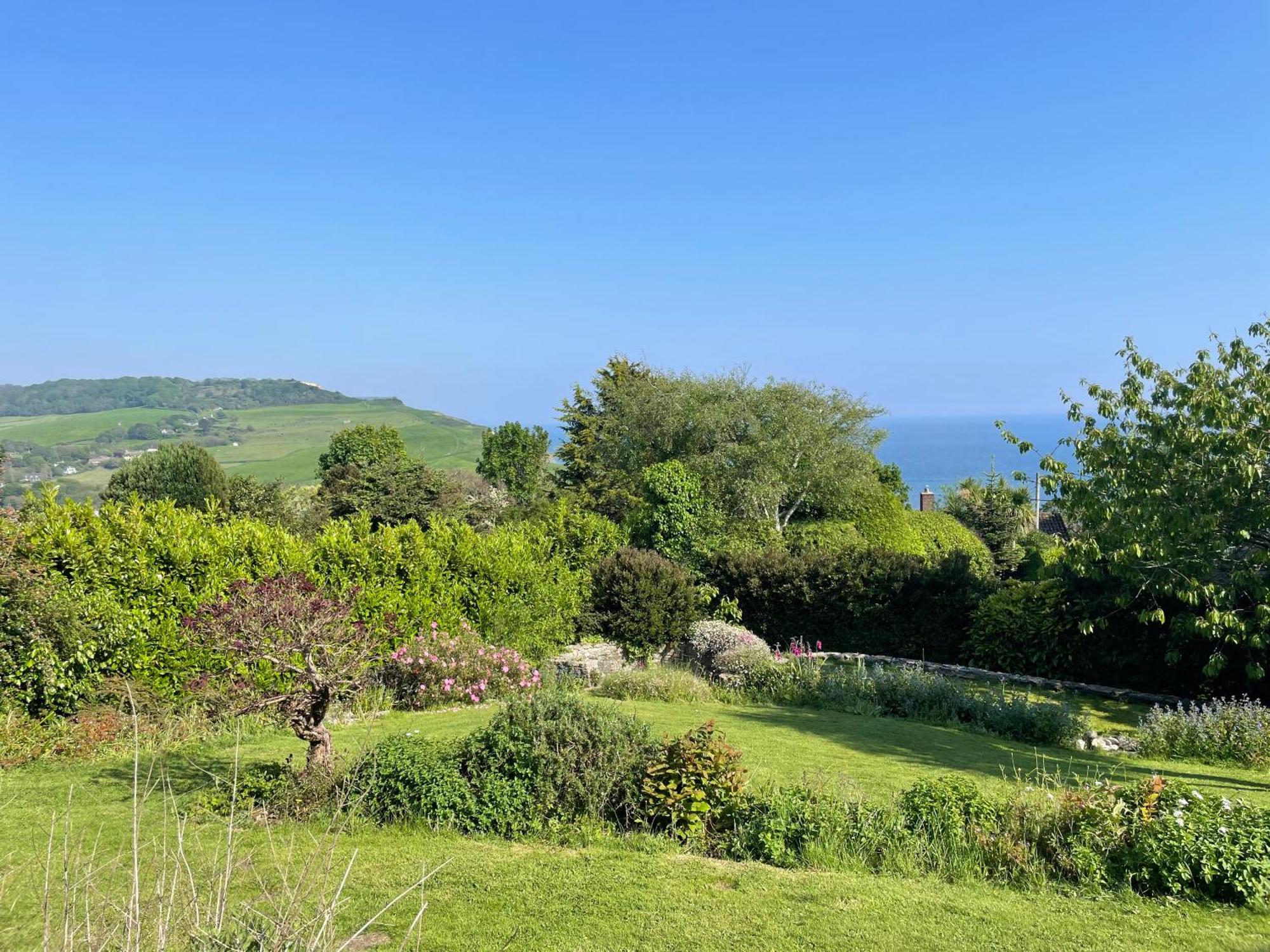 Stunning Charmouth Property With Bay Views! Dış mekan fotoğraf